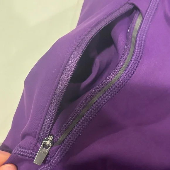 Athleta Rainer Tight - Picture 10 of 10